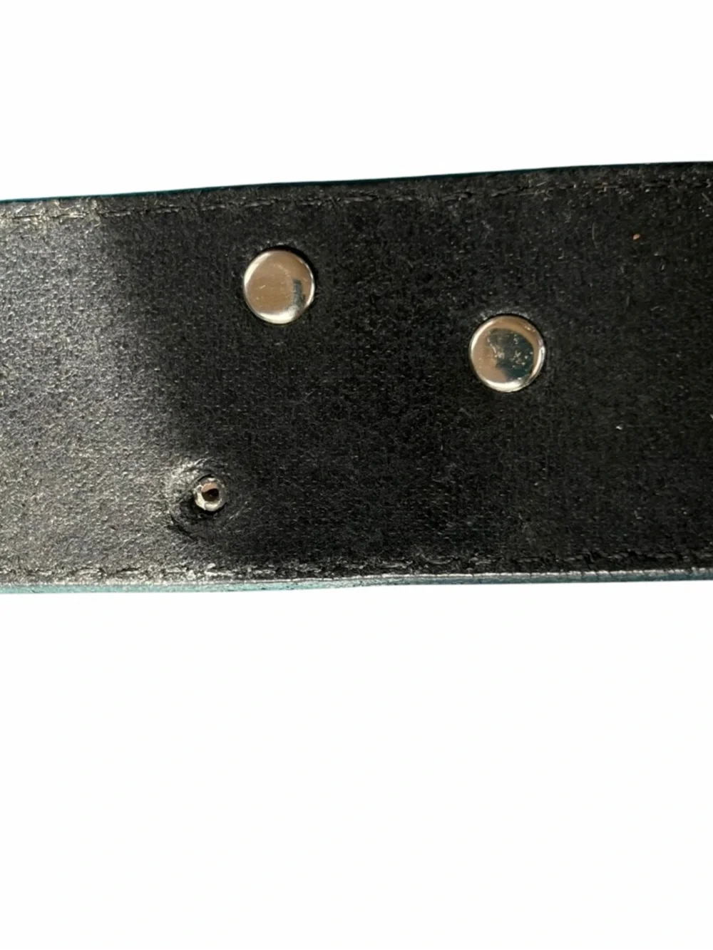CABELA’S BLACK LEATHER BELT WITH SILVER ANIMAL CONCHOS – VINTAGE 1991 MEDIUM